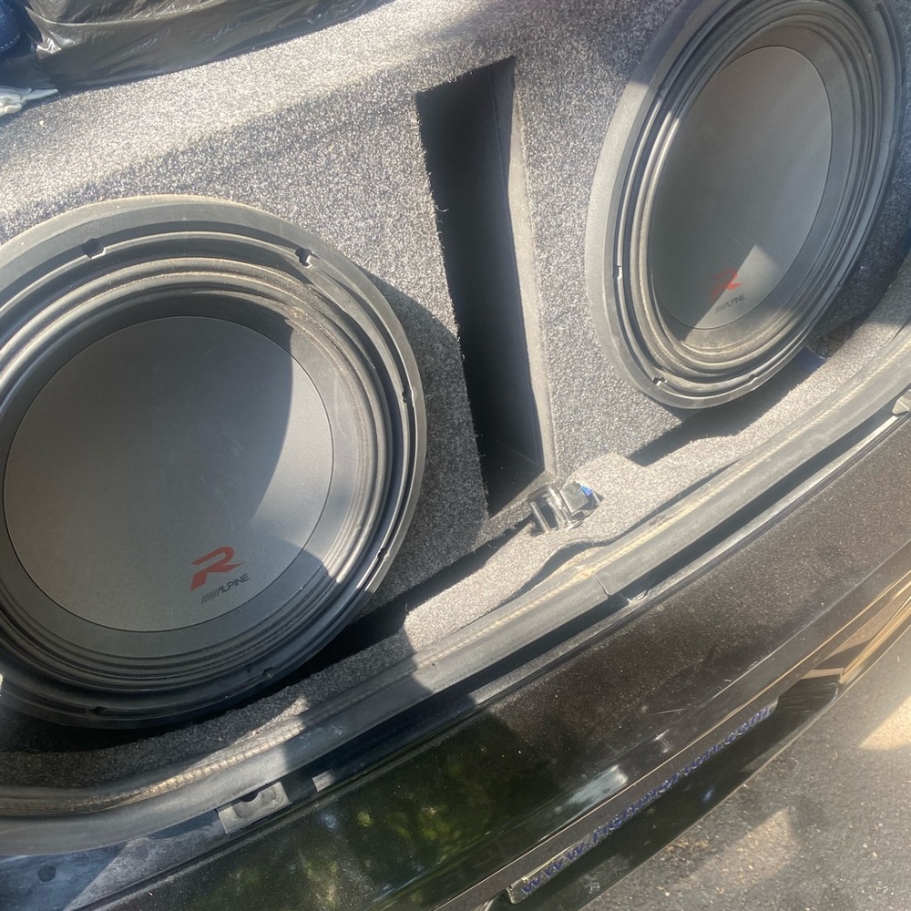 Alpal 12 inch speaker like brand-new